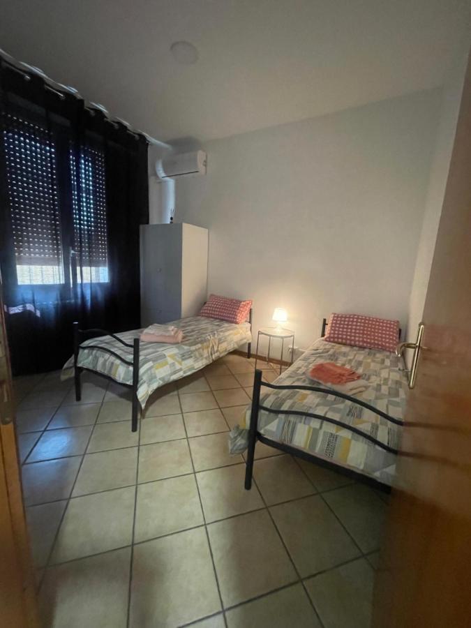 Roberta House Apartment *